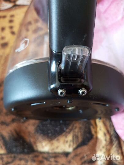 Чайник Redmond