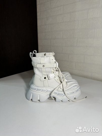 Ботинки balenciaga type white boots