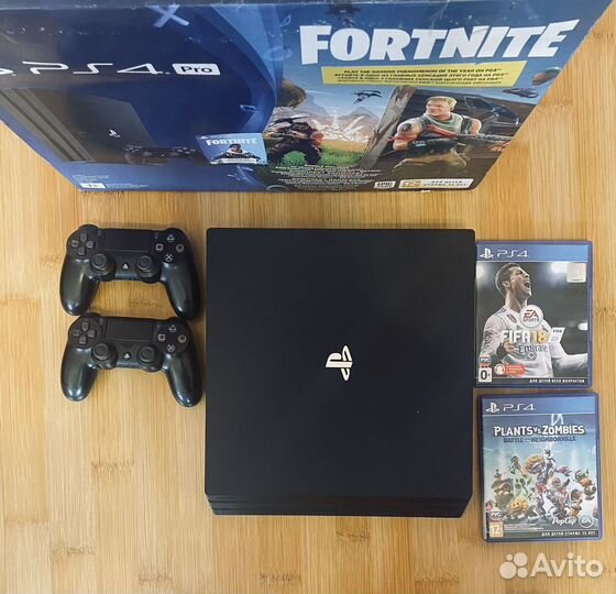 Sony PS4 pro 1tb
