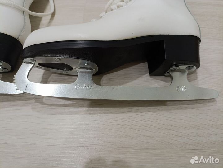 Коньки фигурные 38 размер