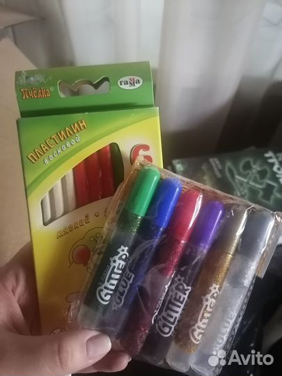 Глиттер и пластилин восковый