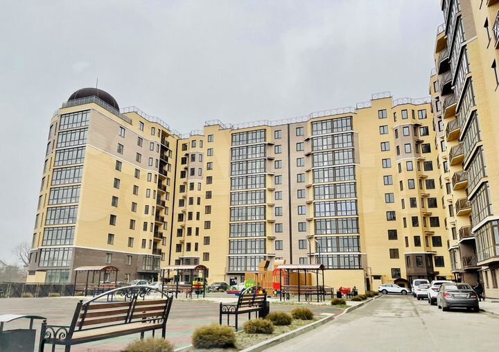 2-к. квартира, 86 м², 1/10 эт.