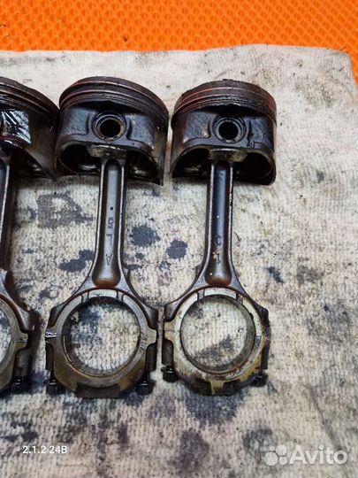 Шатун nissan skyline vq25