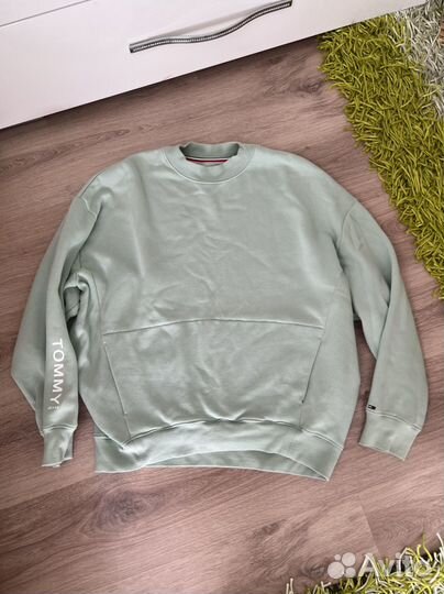 Tommy hilfiger свитшот 46
