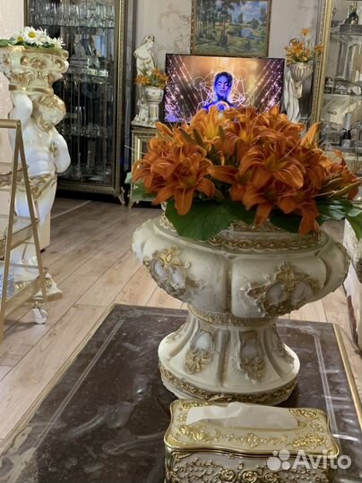 Статуэтки для интерьера