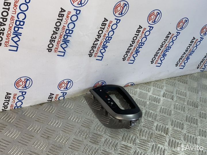 Накладка селектора кпп Hyundai Solaris