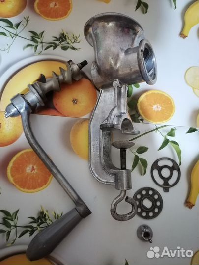 Мясорубка чугунная СССР 70-ые гг