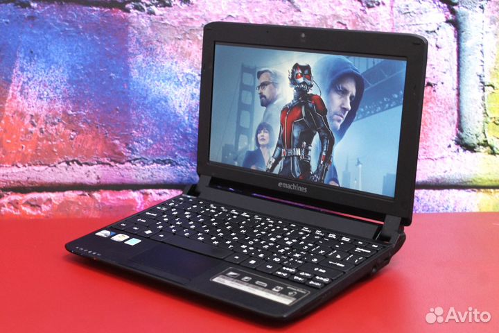 Нетбук Acer (eMachines M350)