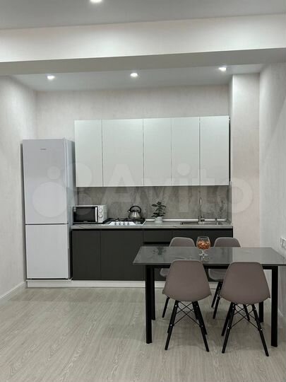 1-к. квартира, 52 м², 4/10 эт.