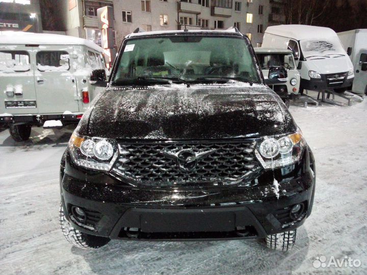 УАЗ Patriot 2.7 МТ, 2024