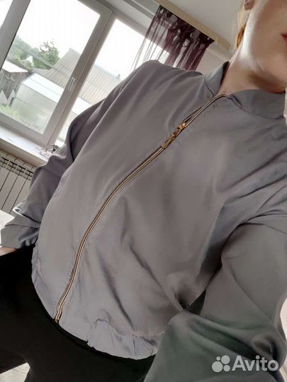 Бомбер, ветровка