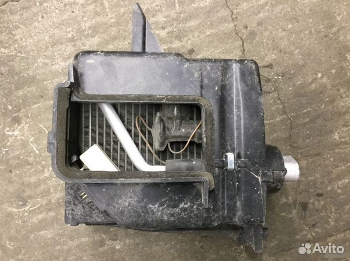 Корпус отопителя Митсубиси Паджеро Спорт K9