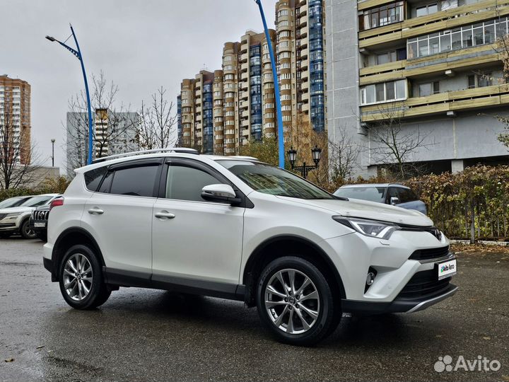 Toyota RAV4 2.5 AT, 2016, 75 000 км