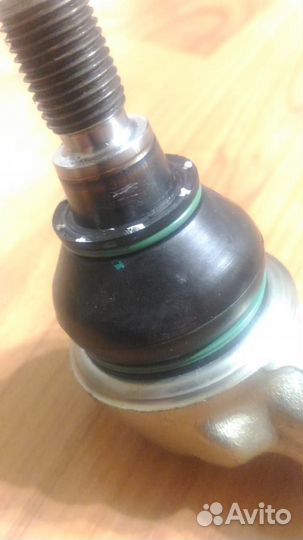 Нижний правый рычаг mercedes оригинал