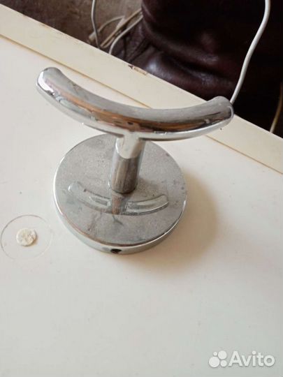 Шторо держатель