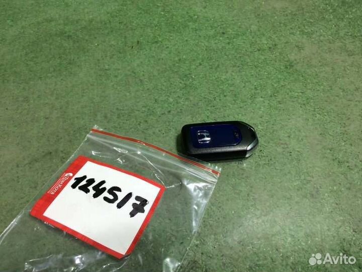 Ключ зажигания Honda Shuttle GP8 2016