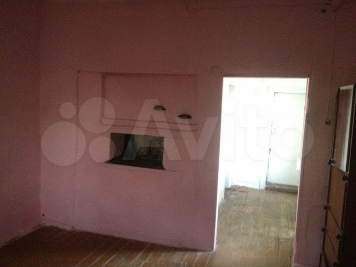 Дом 30 м² на участке 5 сот.