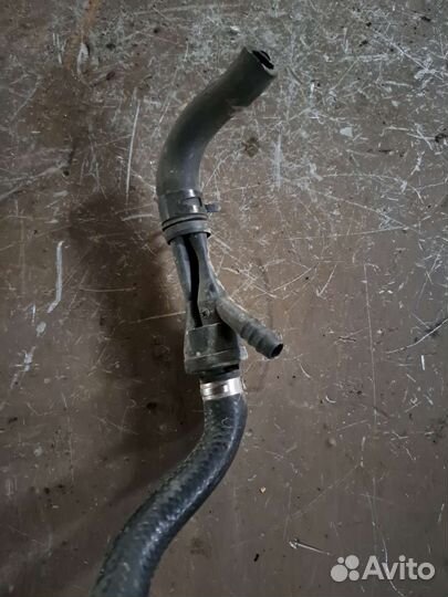 Трубка вакуумная BMW E53