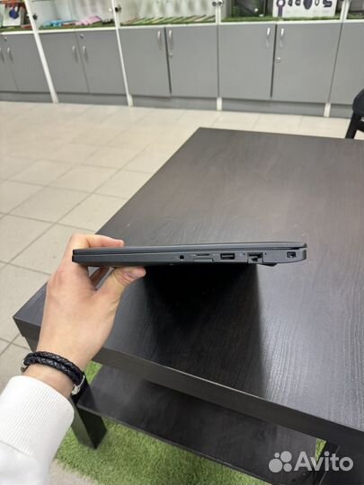 Dell Latitude 7490 (Full HD, i5, RAM 16, SSD 512)