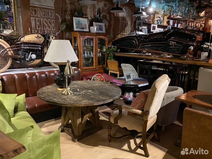 Закрылся ресторан продаю мебель