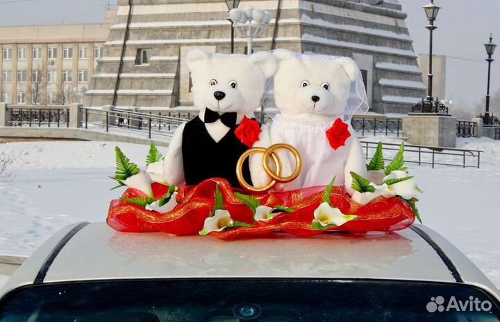 Мишки. Украшения Свадебные продам