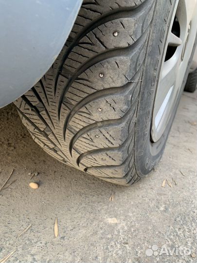 Goodyear UltraGrip 195/55 R15