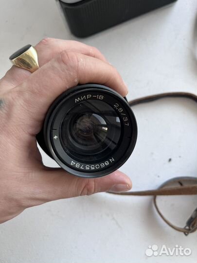 Плёночный фотоаппарат Зенит-Е с обьективами