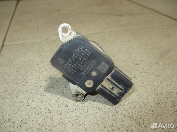 Расходомер воздуха Toyota Corolla (E150)