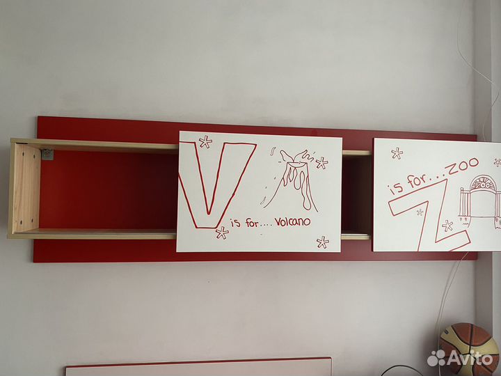 Полка настенная + стол
