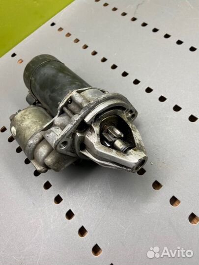 Стартер Mercedes-Benz E-Class W210 M111.942 2.0