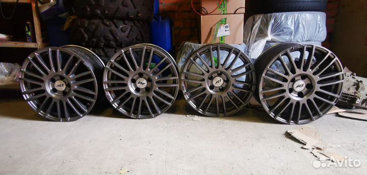 Литые диски r18