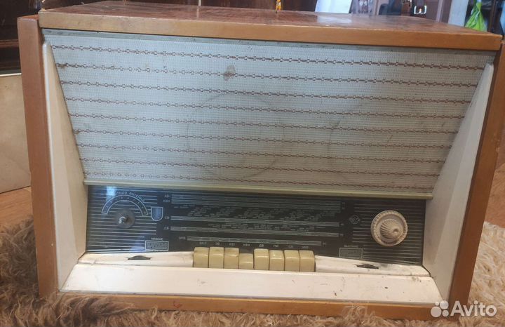 Радиола латвия