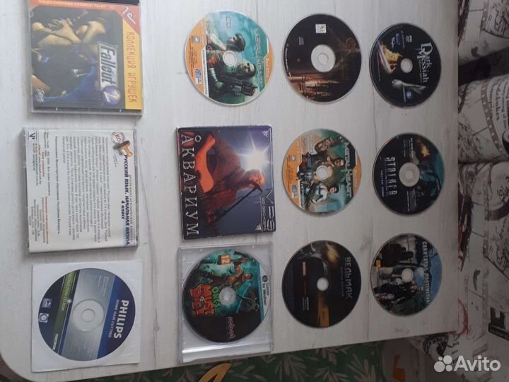 Драйвера, диски с программами и играми