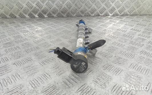 Топливная рампа дизельная audi A6 C7 (DEA25BB01)