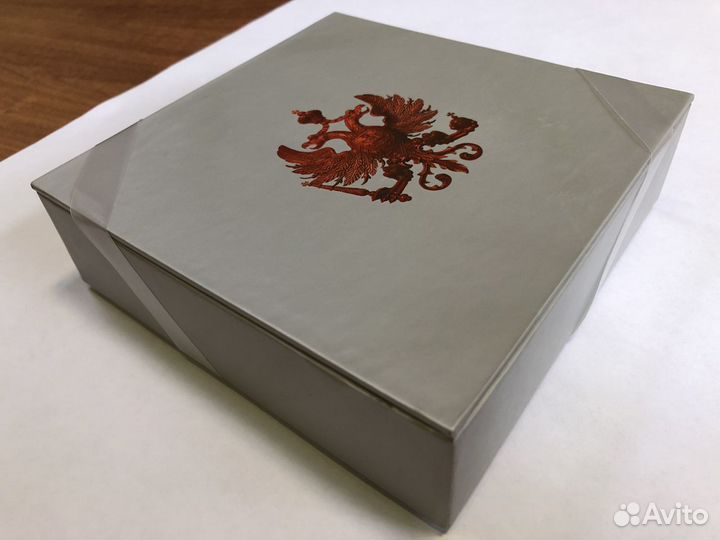 Коробочка с открытками и конвертиками