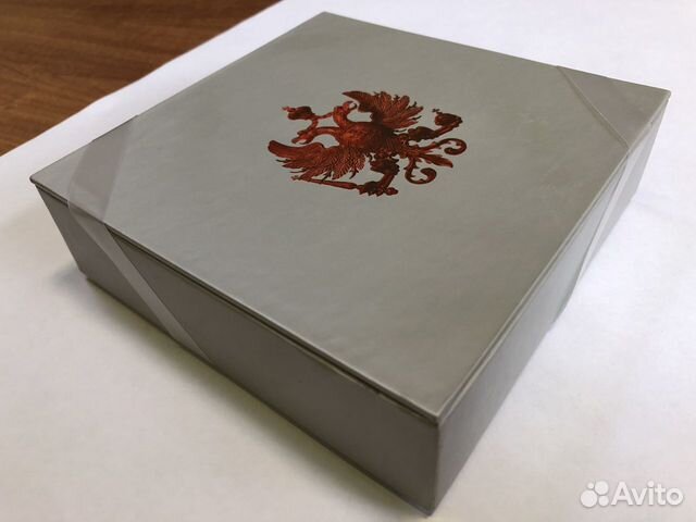 Коробочка с открытками и конвертиками