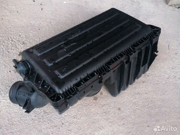 Корпус воздушного фильтра volkswagen polo