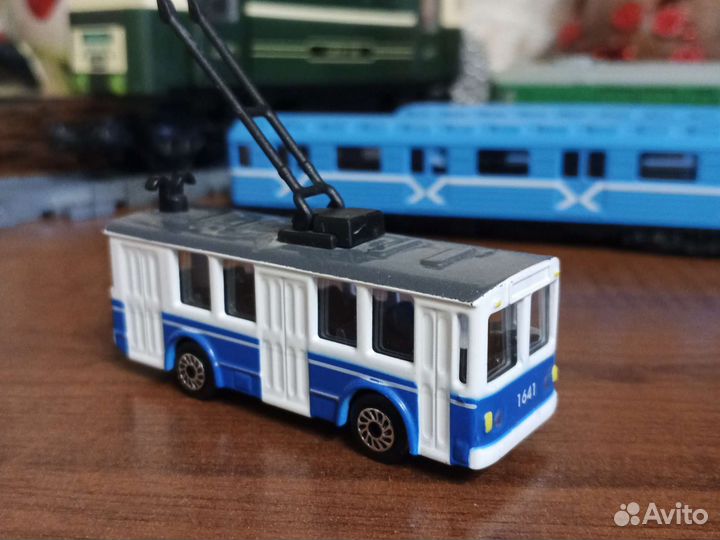 Модель вагона.Тепловоз.Троллейбус.Трамвай