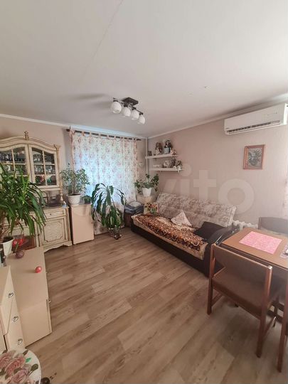 3-к. квартира, 55 м², 1/9 эт.