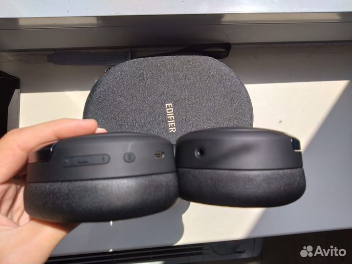 Bluetooth-наушники Edifier WH950NB