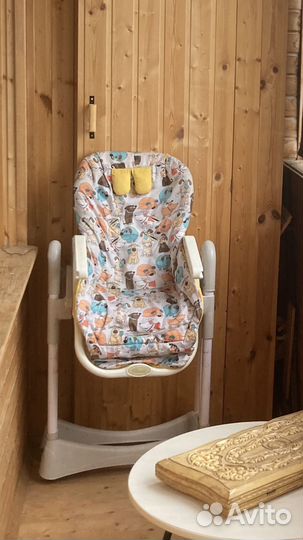 Детский стульчик для кормления