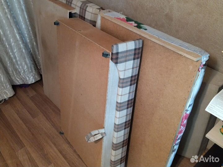 Продается Диван