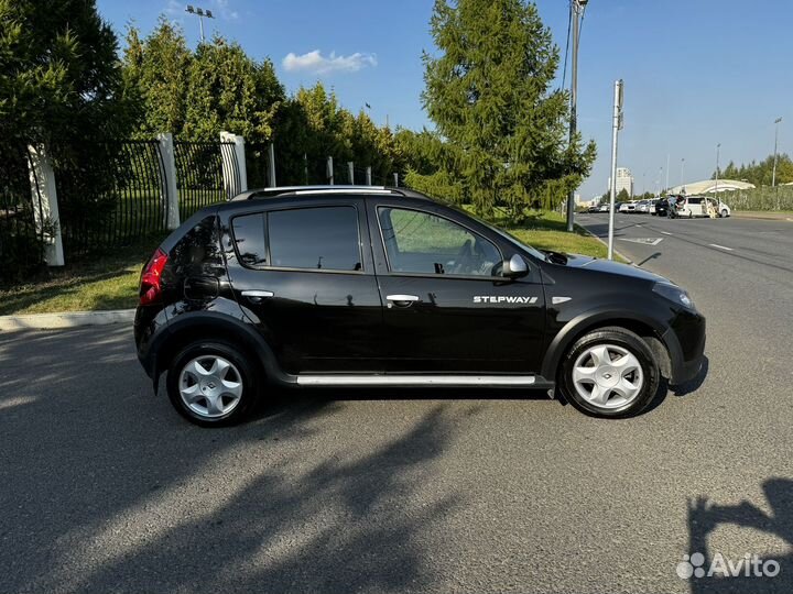 Renault Sandero Stepway 1.6 МТ, 2013, 126 000 км