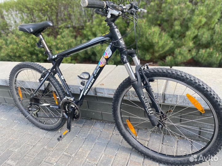 Велосипед GT avalanche 3.0