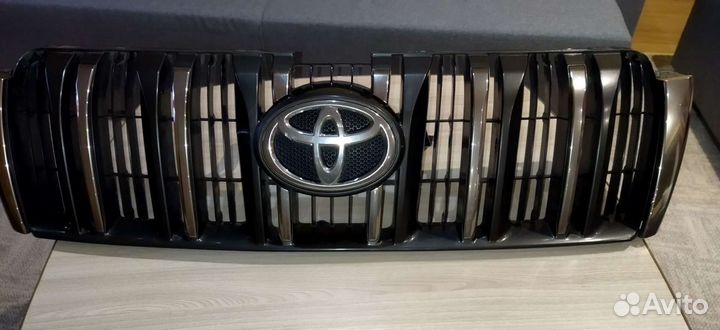 Решетка радиатора Прадо 150