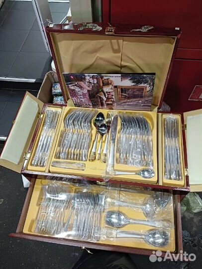 Набор столовых приборов 72 предмета