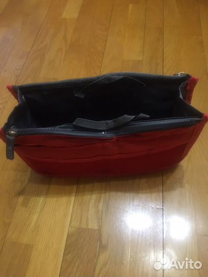 Косметичка новая