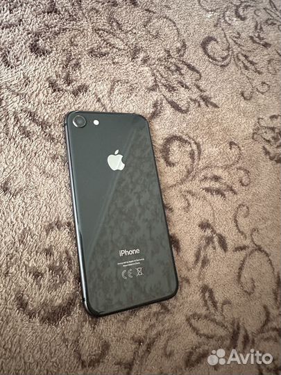 iPhone 8, 64 ГБ