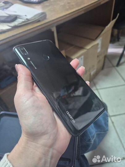 HUAWEI Y7 (2019), 4/64 ГБ