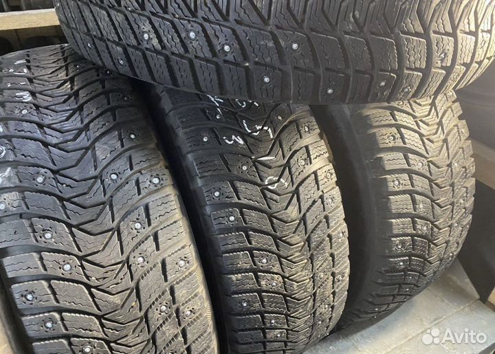 Michelin X-Ice North 3 205/65 R16 99T